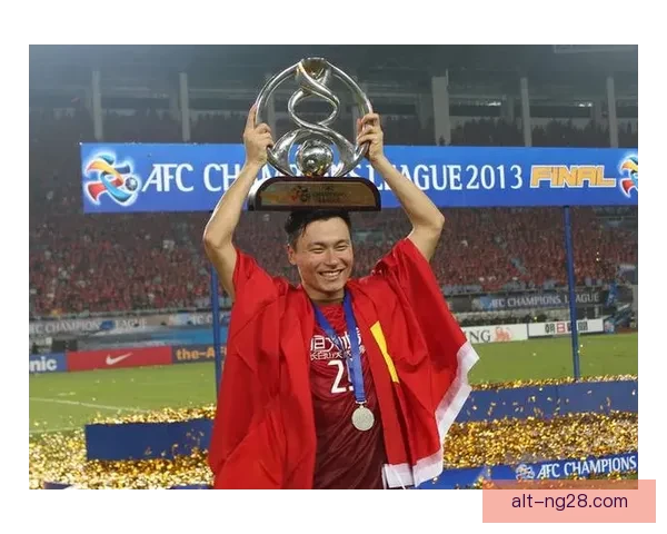 以萨卡世俱杯表现低迷的多重原因与竞技状态深度解析全面研究评估